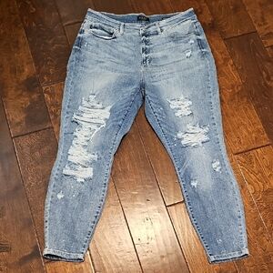 Judy Blue 18W Skinny Distressed Blue Jeans NWOT